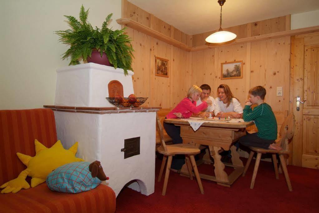 לרמוס Appartement Ambrosius מראה חיצוני תמונה